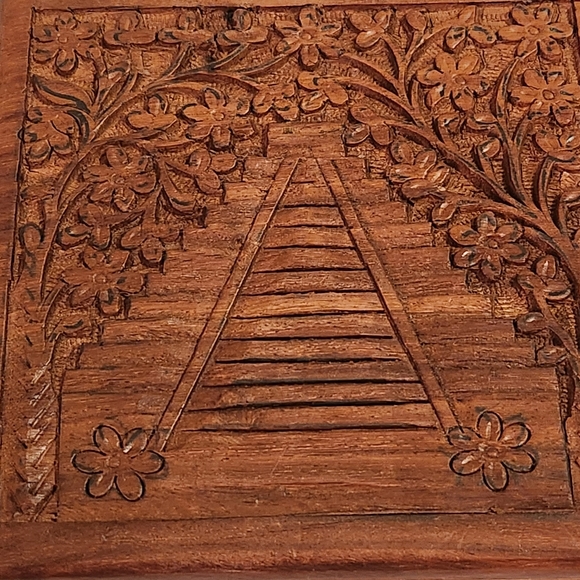 Spices Of Latin America Wooden Spice Box with Spoon - Picture 5 of 8